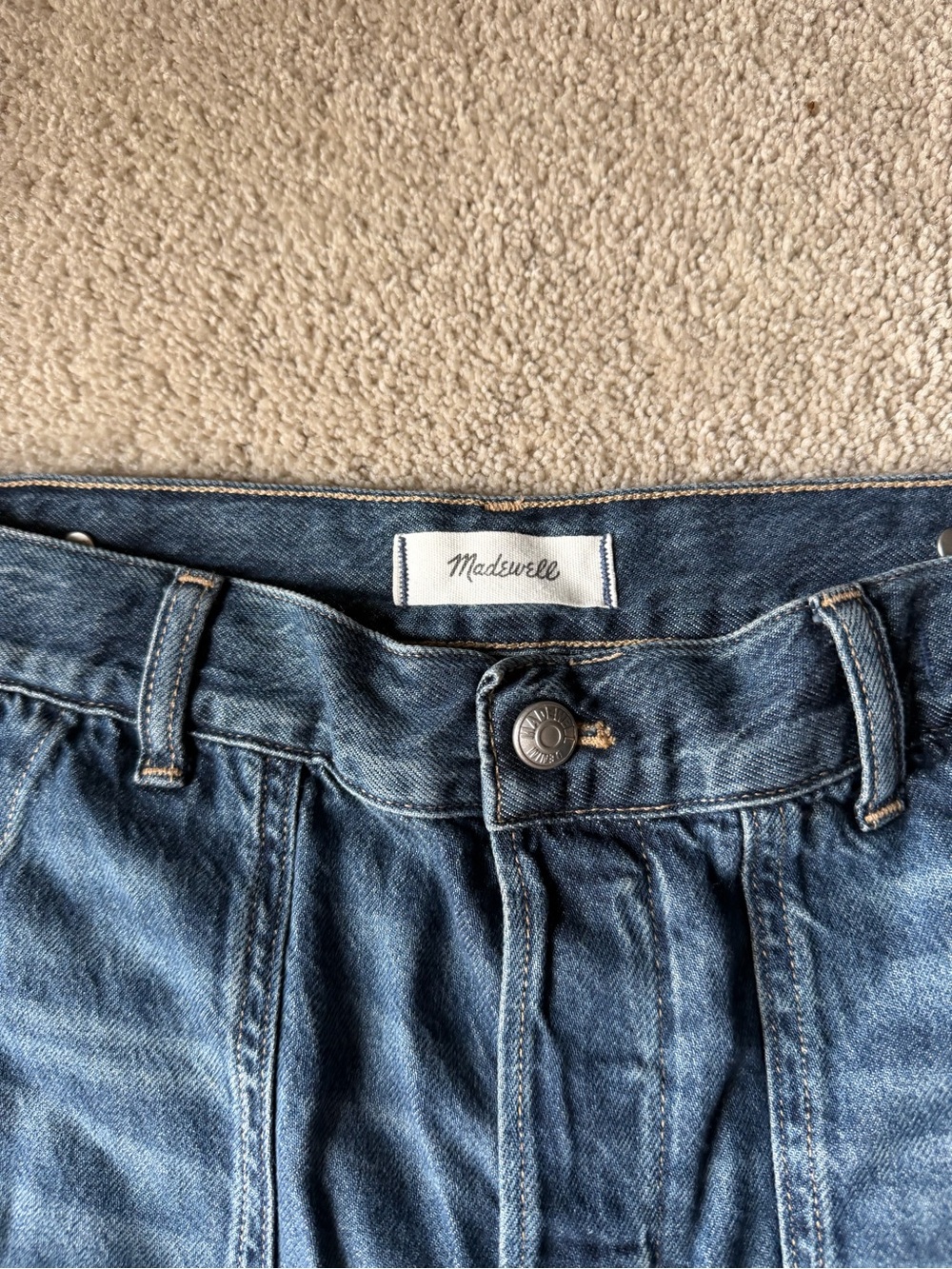 Madewell Straight-Leg Denim Jeans in Medium Blue - Picture 8 of 8